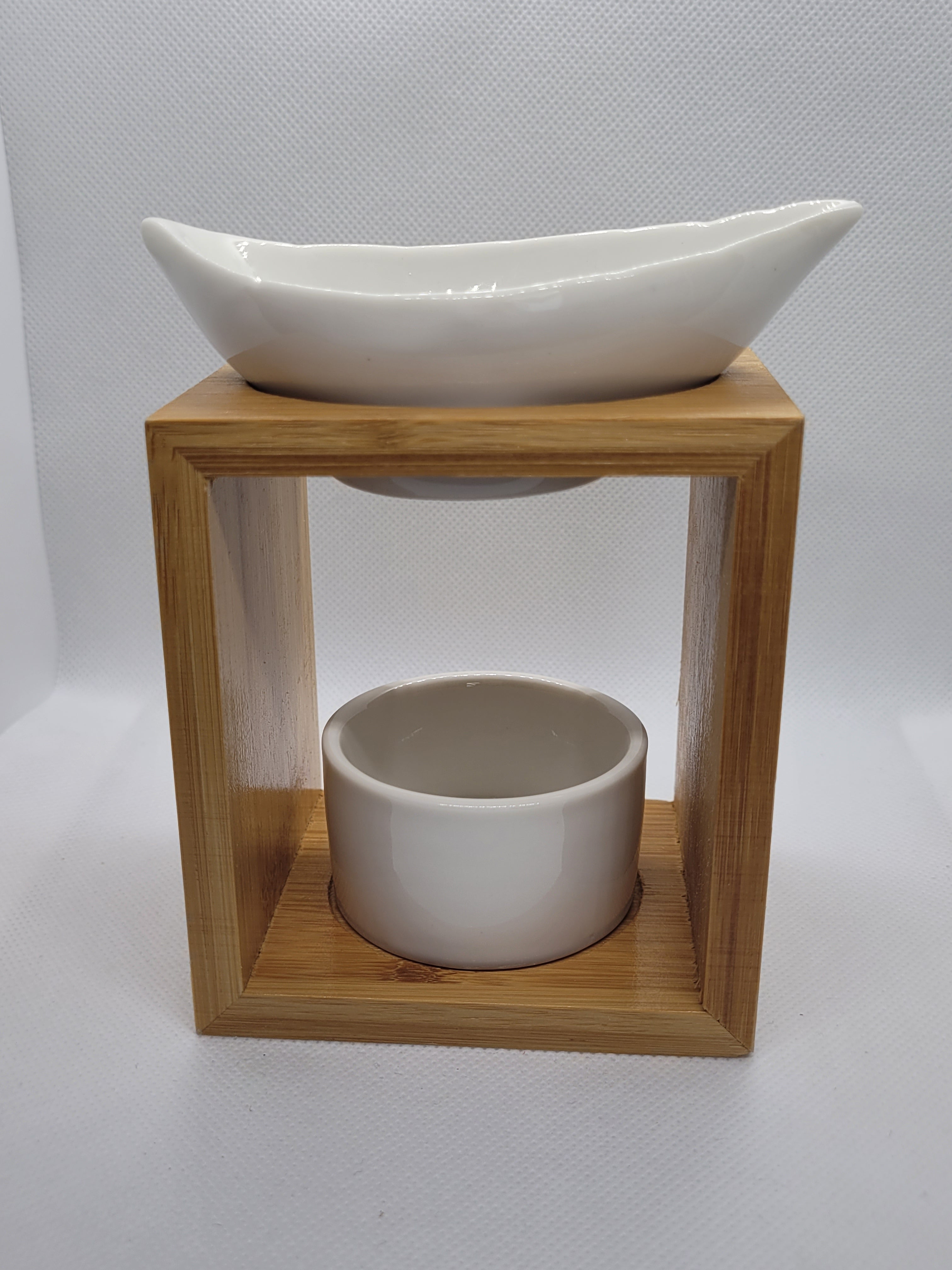 Diffuseur de parfum sur support en bambou